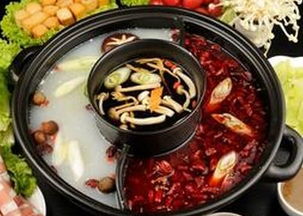 火锅爱好者们的终极指南：寻找你身边的火锅食材宝藏！(图1)