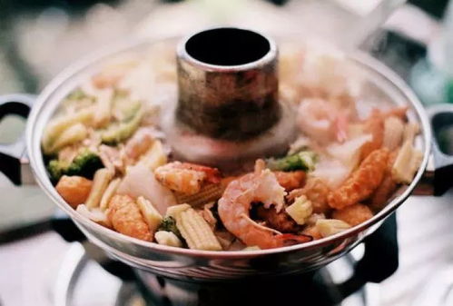 火锅王国的心脏：揭秘中国最大的火锅底料制造商(图2)