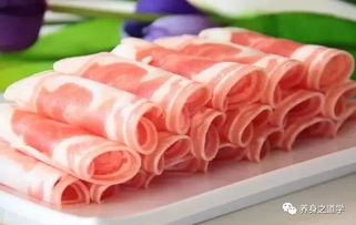 从源头到舌尖的财富密码：揭秘火锅食材批发背后的“暴利”与生存之道(图1)