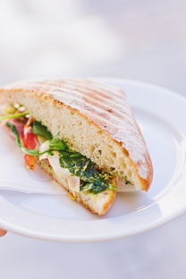 沸腾的山城灵魂：揭秘重庆火锅背后的“味觉工厂”与食材供应链美学(图3)